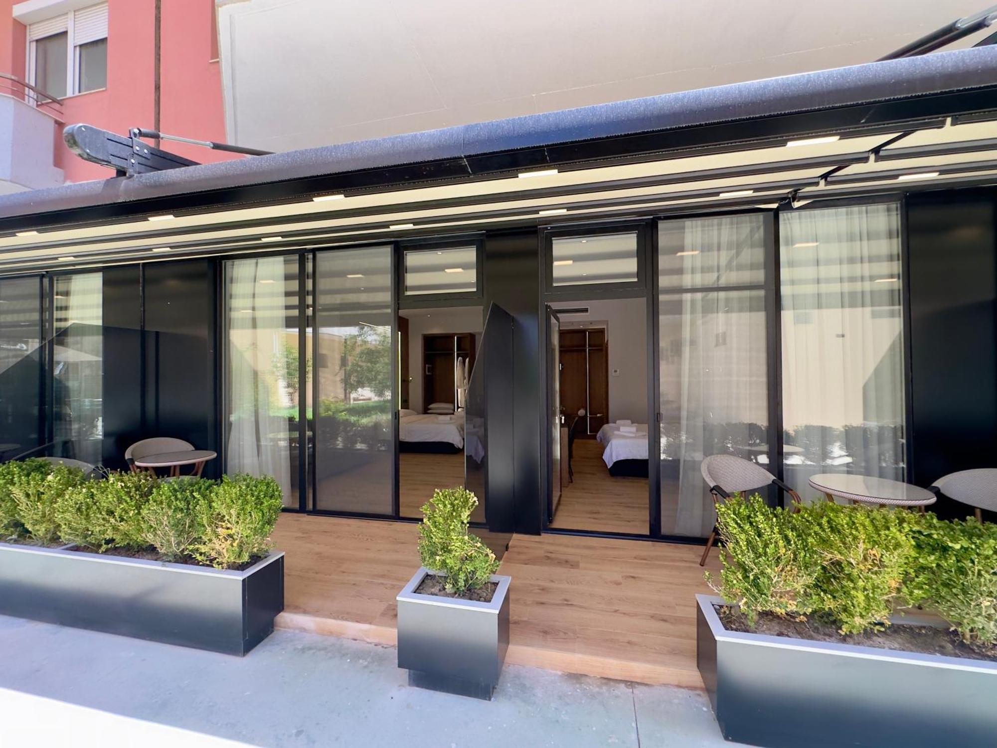 Elmar Comfort Vlore Bagian luar foto